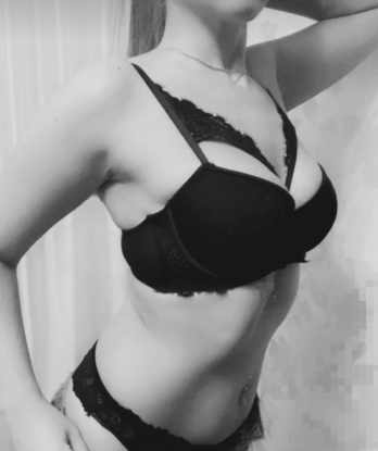 Разнообразие моих услуг оставит тебя полностью удовлетворенным. 💋 Страстные поцелуи, эротический массаж, эксперименты - выбирай, что тебе ближе по душе. 🌟 Возможно, ты знаешь меня по отзывам от моих предыдущих довольных клиентов - их необыкновенные впечатления это лучшая рекомендация. 📸 Посмотри мои фото - они говорят самыми яркими цветами о моей красоте и соблазнительности. Жду вас в Москве, чтобы создать самое незабываемое веселье и расслабление! 💫✨ Таисия